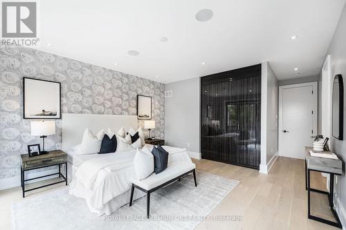 37 Twelfth Street, Toronto, ON - Indoor Photo Showing Bedroom