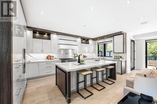 37 Twelfth Street, Toronto, ON - Indoor Photo Showing Kitchen With Upgraded Kitchen