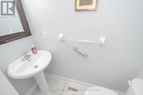 1 - 2350 Britannia Road W, Mississauga, ON - Indoor Photo Showing Bathroom