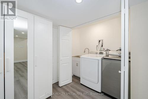 1 - 2350 Britannia Road W, Mississauga, ON - Indoor Photo Showing Laundry Room