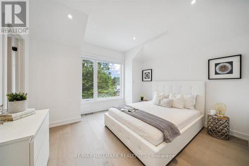 65 Lake Crescent, Toronto, ON - Indoor Photo Showing Bedroom