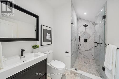 65 Lake Crescent, Toronto, ON - Indoor Photo Showing Bathroom