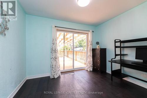 3421 Fellmore Drive, Mississauga, ON - Indoor Photo Showing Bedroom