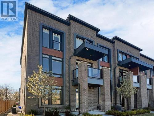 45 Shatner Turnabout, Vaughan (East Woodbridge), ON - Outdoor With Facade