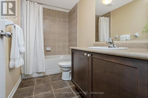 14 Bergamont Road, Brampton, ON - Indoor Photo Showing Bathroom