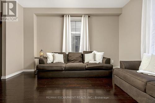 14 Bergamont Road, Brampton, ON - Indoor Photo Showing Living Room