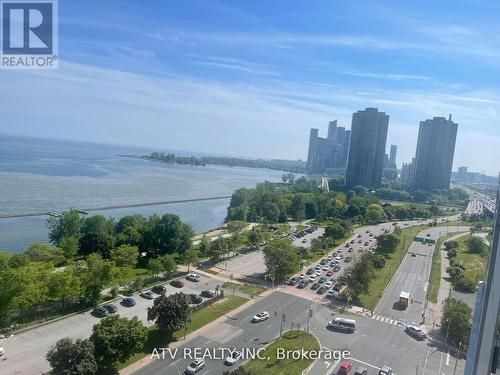 1810 - 1926 Lake Shore Boulevard W, Toronto, ON - Outdoor With Body Of Water With View
