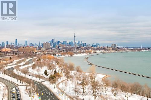 1810 - 1926 Lake Shore Boulevard W, Toronto, ON - Outdoor With View