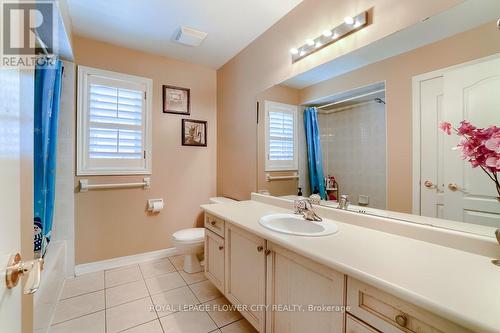 Upper - 426 Arrowsmith Drive, Mississauga, ON - Indoor Photo Showing Bathroom