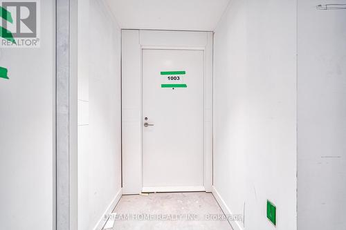 1003 - 234 Simcoe Street, Toronto, ON - Indoor Photo Showing Other Room