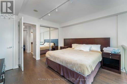 1107 - 36 Blue Jays Way, Toronto, ON - Indoor Photo Showing Bedroom