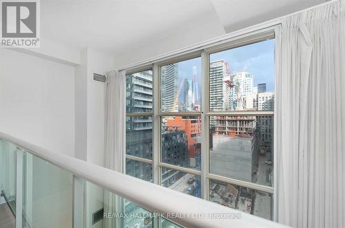 1107 - 36 Blue Jays Way, Toronto, ON -  Photo Showing Other Room