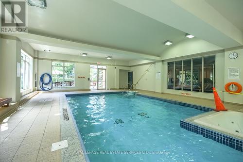 811 - 18 William Carson Crescent, Toronto (St. Andrew-Windfields), ON - Indoor Photo Showing Other Room With In Ground Pool