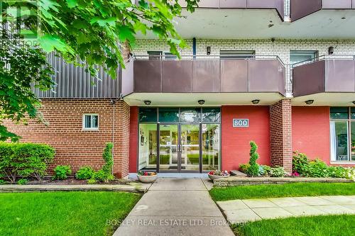 106 - 800 Kennedy Road, Toronto, ON - Outdoor