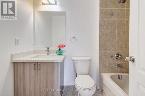 2450 Bromus Path, Oshawa, ON - Indoor Photo Showing Bathroom