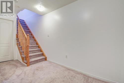 2450 Bromus Path, Oshawa, ON - Indoor Photo Showing Other Room