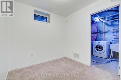 2450 Bromus Path, Oshawa, ON - Indoor Photo Showing Laundry Room