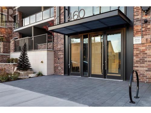 450 Groves Avenue Unit# 302, Kelowna, BC - Outdoor