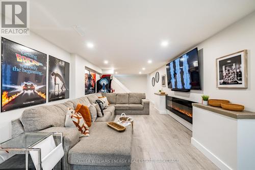 996 Oshawa Boulevard N, Oshawa, ON - Indoor Photo Showing Living Room With Fireplace