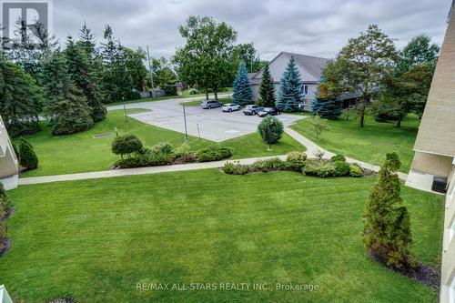 306 - 51 Rivermill Boulevard, Kawartha Lakes, ON - Outdoor With In Ground Pool