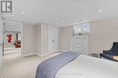 124 Reid Street, Kawartha Lakes, ON - Indoor Photo Showing Bedroom