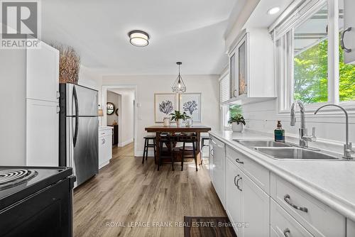 124 Reid Street, Kawartha Lakes, ON - Indoor Photo Showing Kitchen With Double Sink