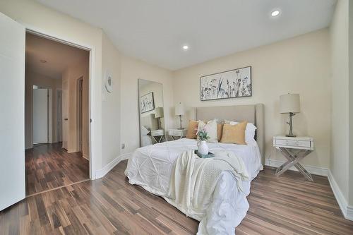 2531 Northampton Boulevard|Unit #19, Burlington, ON - Indoor Photo Showing Bedroom