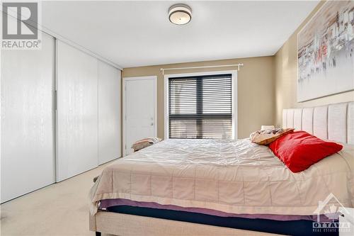 405 Chapman Mills Drive Unit#B, Ottawa, ON - Indoor Photo Showing Bedroom