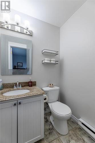 8 Edwards Place, Mount Pearl, NL - Indoor Photo Showing Bathroom