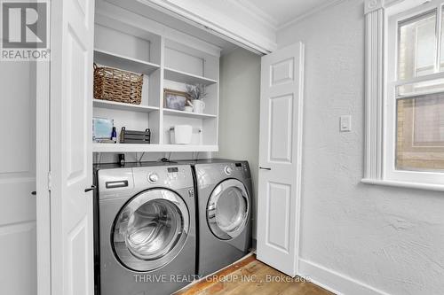 522 William Street, London, ON - Indoor Photo Showing Laundry Room