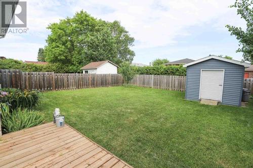 43 Sutton Pl, Sault Ste. Marie, ON - Outdoor With Deck Patio Veranda With Backyard