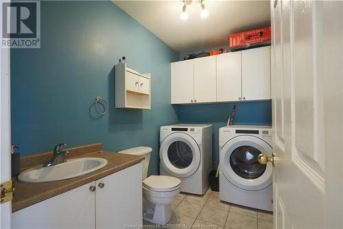 121 Lonsdale Dr, Moncton, NB - Indoor Photo Showing Laundry Room
