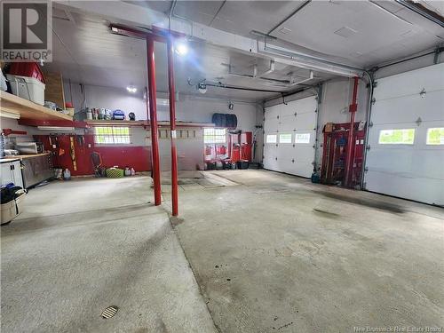 253 Sheriff Street, Grand-Sault/Grand Falls, NB - Indoor Photo Showing Garage