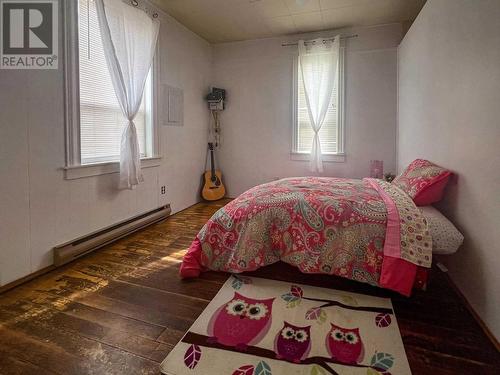 1652 Coldwater Ave, Merritt, BC - Indoor Photo Showing Bedroom