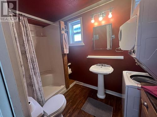1652 Coldwater Ave, Merritt, BC - Indoor Photo Showing Bathroom