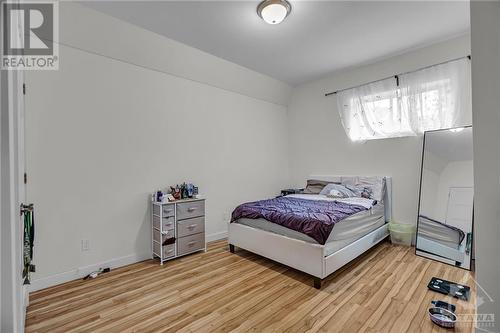 1179 Shillington Avenue, Ottawa, ON - Indoor Photo Showing Bedroom