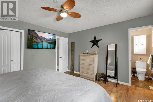 1634 Grace Street, Moose Jaw, SK - Indoor Photo Showing Bedroom