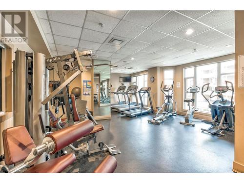 1128 Sunset Drive Unit# 1202, Kelowna, BC - Indoor Photo Showing Gym Room