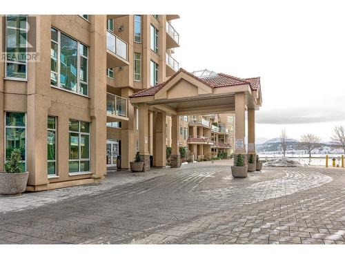 1128 Sunset Drive Unit# 1202, Kelowna, BC - Outdoor With Body Of Water