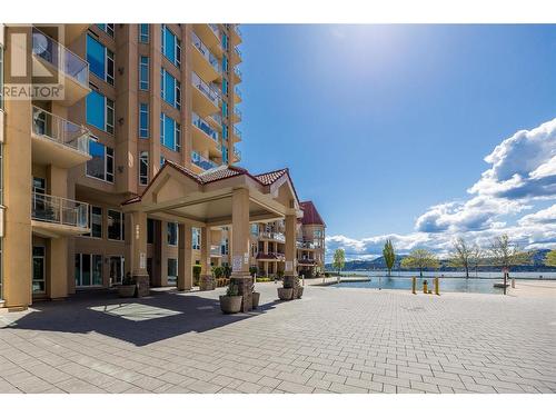 1128 Sunset Drive Unit# 1202, Kelowna, BC - Outdoor With Facade