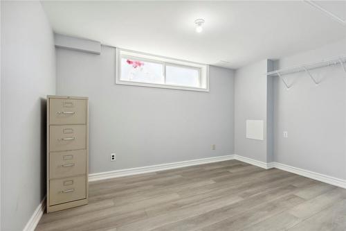 7 Sheffield Avenue, Brantford, ON - Indoor Photo Showing Other Room