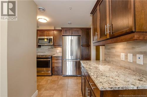 185 Royal Oaks Boulevard Unit# 110, Moncton, NB - Indoor Photo Showing Kitchen