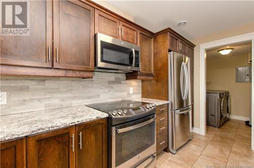 185 Royal Oaks Boulevard Unit# 110, Moncton, NB - Indoor Photo Showing Kitchen