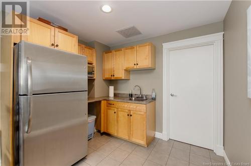 185 Royal Oaks Boulevard Unit# 110, Moncton, NB - Indoor Photo Showing Kitchen