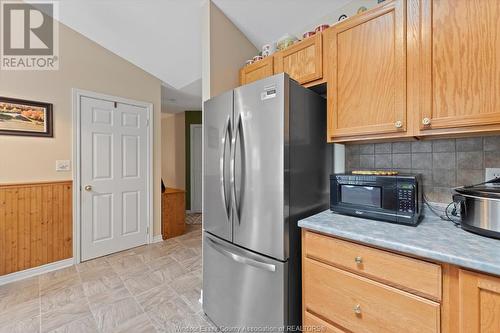 11 Jan'S, Kingsville, ON - Indoor Photo Showing Kitchen