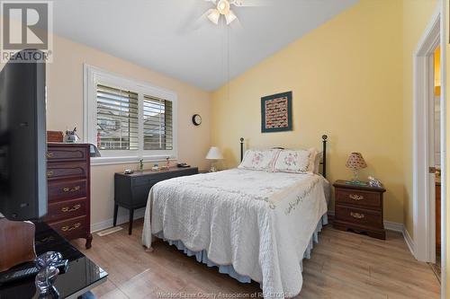 11 Jan'S, Kingsville, ON - Indoor Photo Showing Bedroom