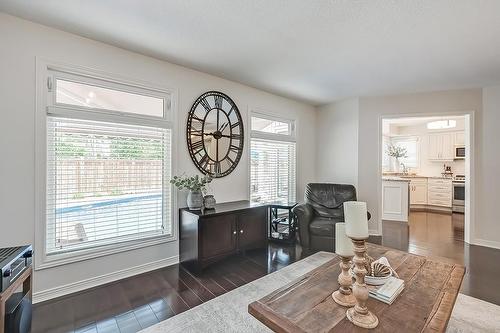 2099 Gordie Tapp Crescent, Burlington, ON - Indoor Photo Showing Other Room