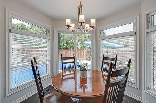 2099 Gordie Tapp Crescent, Burlington, ON - Indoor Photo Showing Dining Room