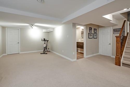 2099 Gordie Tapp Crescent, Burlington, ON - Indoor Photo Showing Other Room