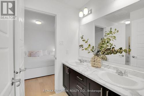 507 Filly Terrace, Ottawa, ON - Indoor Photo Showing Bathroom